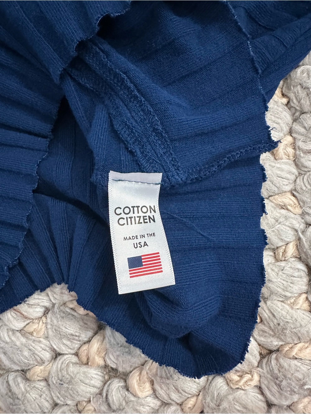 NWT Cotton Citizen Ribbed Long Sleeve Cut Out Top Size Small Blue Asymmetri - Picture 7 of 8